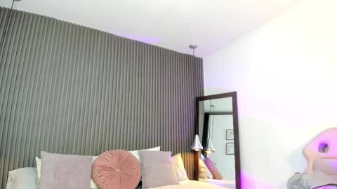 Lizza online show from January 14, 2026, 11:38 am