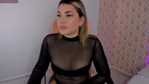 Isabella   online show from January 28, 2025, 9:08 pm