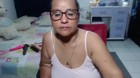 Snapshot of pervert_mommy_x chatting on April 25, 2026, 9:56 am SAMY online show from April 25, 2026, 9:56 am
