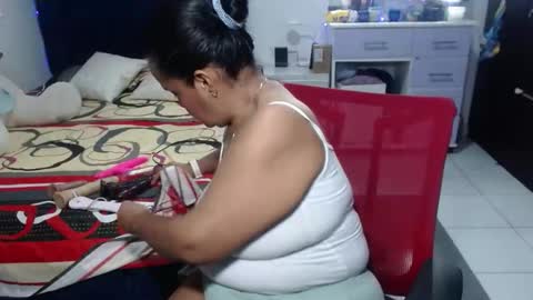 Snapshot of pervert_mommy_x chatting on May 1, 2026, 10:09 am SAMY online show from May 1, 2026, 10:09 am