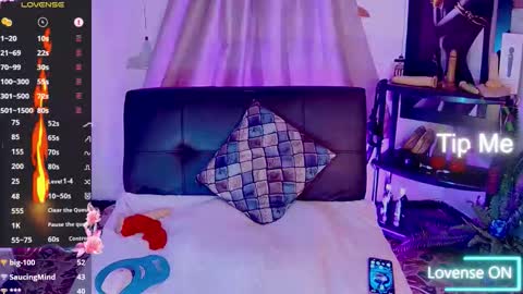 Snapshot of pervertmom_ chatting on November 12, 2025, 12:33 am ESMERALDA online show from November 12, 2025, 12:33 am