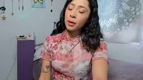 Snapshot of petalsrose_ chatting on September 24, 2025, 7:06 pm Rose online show from September 24, 2025, 7:06 pm