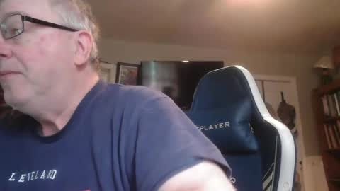 peterinohio57 online show from June 17, 2026, 12:07 pm