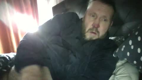 Snapshot of peterpeters443 chatting on January 7, 2026, 1:02 pm jelle online show from January 7, 2026, 1:02 pm