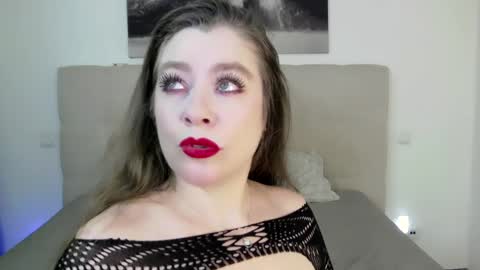 Peters Emily online show from February 6, 2025, 3:09 pm