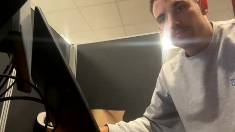         ttps VF8L9ABFMref wl share online show from February 18, 2025, 7:52 pm