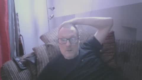 peterwilliamt online show from January 2, 2025, 11:06 pm