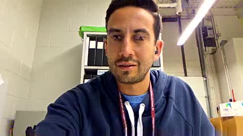 peteypete204 online show from February 18, 2025, 6:37 pm