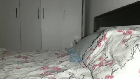 Snapshot of petite_danielle chatting on June 8, 2026, 10:21 pm petite_danielle online show from June 8, 2026, 10:21 pm