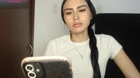 Linda online show from February 11, 2026, 3:55 am