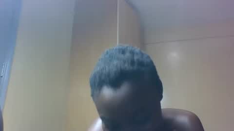 Snapshot of petite_linsey chatting on April 3, 2026, 2:04 pm linsey online show from April 3, 2026, 2:04 pm