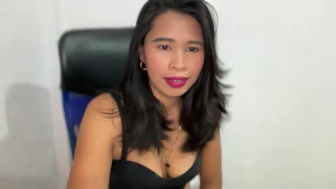 petiteasian01 online show from March 21, 2026, 2:27 am