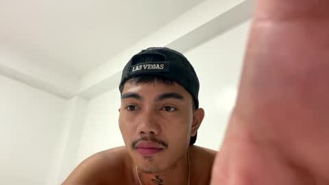 Snapshot of petiteasianx chatting on December 17, 2024, 11:17 am Vrin online show from December 17, 2024, 11:17 am