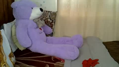 Caramel online show from November 30, 2025, 1:26 pm