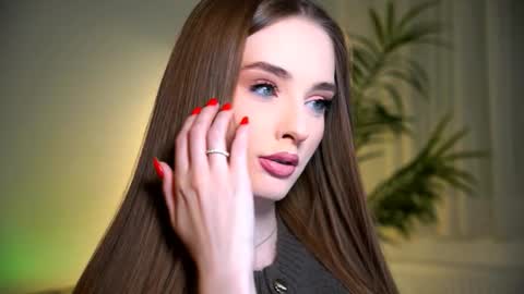 Petitegonwiild online show from October 29, 2025, 10:22 pm