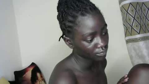 petitte_gyaal online show from November 15, 2025, 5:09 pm