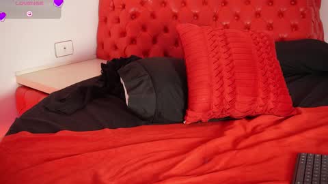 Snapshot of petitte_mussa chatting on March 27, 2026, 8:09 am Mussa online show from March 27, 2026, 8:09 am