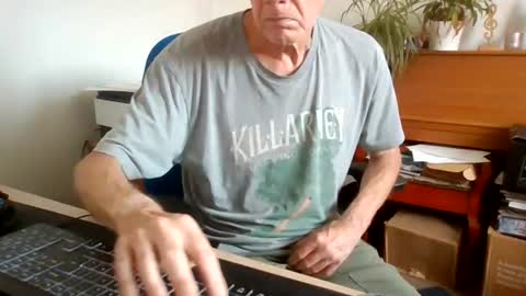 petitwilly online show from July 15, 2026, 8:30 am