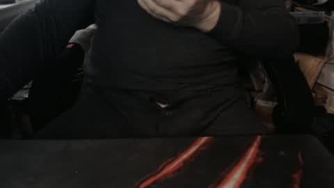 Snapshot of pferdefreund112 chatting on December 18, 2024, 11:56 am pferdefreund112 online show from December 18, 2024, 11:56 am