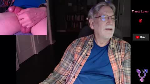 Snapshot of pghk2000 chatting on December 13, 2024, 7:25 am George online show from December 13, 2024, 7:25 am