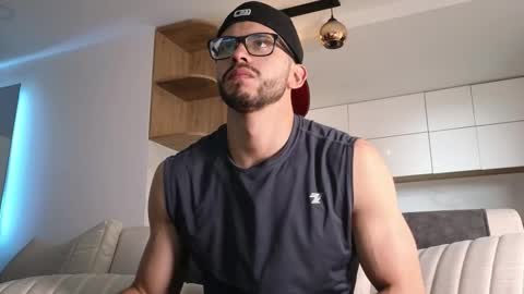 phantom_bigger1 online show from January 10, 2026, 5:48 pm