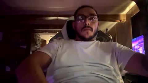 PHDaddy21 online show from April 5, 2026, 5:10 pm