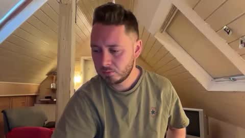 Ben 1995 online show from January 18, 2026, 8:07 am