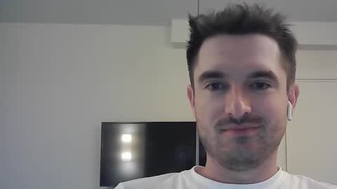 PhilipBorison online show from September 22, 2025, 5:31 am