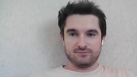 PhilipBorison online show from April 19, 2026, 12:59 pm