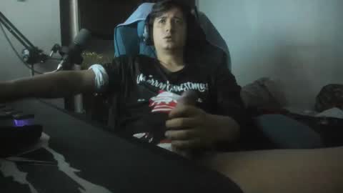 philip_dj online show from December 17, 2025, 9:37 am