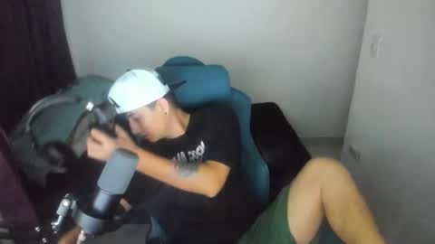 philip_dj online show from April 13, 2026, 9:04 am