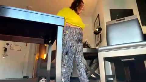 Snapshot of phillysweetheart chatting on November 2, 2025, 12:18 pm Philly Sweetheart online show from November 2, 2025, 12:18 pm