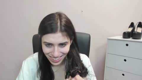 P I A online show from October 25, 2025, 6:54 am