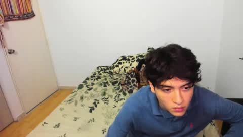 Snapshot of picaszomilos350 chatting on March 2, 2026, 10:11 am picaszomilos350 online show from March 2, 2026, 10:11 am