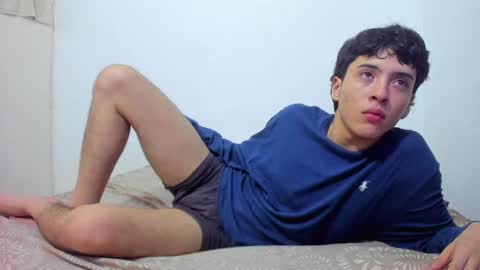 Snapshot of picaszomilos350 chatting on March 29, 2026, 10:15 am picaszomilos350 online show from March 29, 2026, 10:15 am