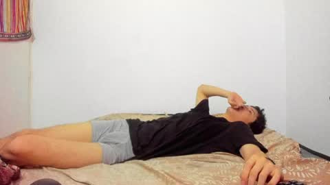 Snapshot of picaszomilos350 chatting on March 31, 2026, 7:42 am picaszomilos350 online show from March 31, 2026, 7:42 am