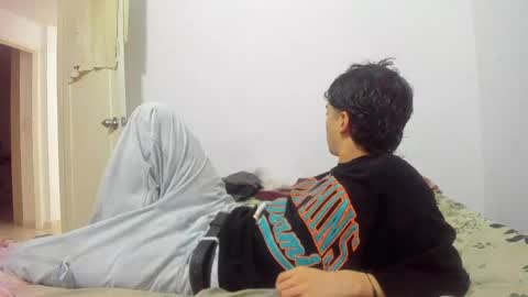Snapshot of picaszomilos350 chatting on May 4, 2026, 3:02 am picaszomilos350 online show from May 4, 2026, 3:02 am