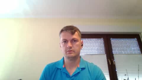 Snapshot of piercingsxxx chatting on May 4, 2026, 6:20 am piercingsxxx online show from May 4, 2026, 6:20 am