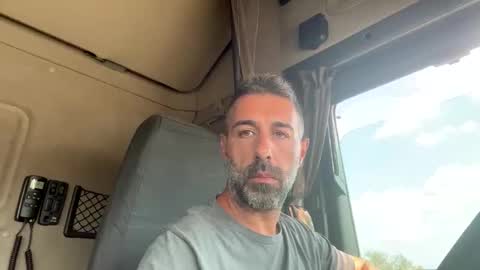 Snapshot of pierotu chatting on September 9, 2025, 9:20 am pierotu online show from September 9, 2025, 9:20 am