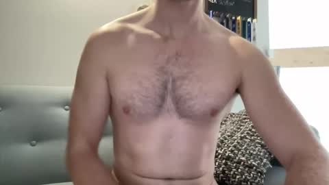 Snapshot of pierre81000 chatting on January 16, 2026, 11:58 am pierre81000 online show from January 16, 2026, 11:58 am