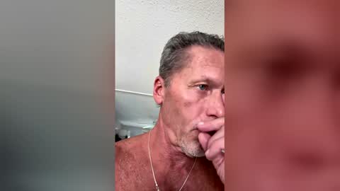 Snapshot of pierre8inch chatting on April 23, 2026, 6:10 pm pierre8inch online show from April 23, 2026, 6:10 pm