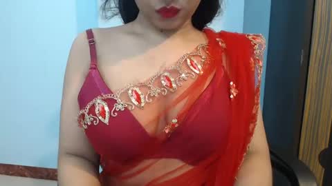 Sayra online show from June 5, 2026, 7:19 pm