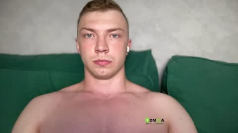 Snapshot of pimple_gang chatting on July 4, 2026, 7:20 pm Sasha online show from July 4, 2026, 7:20 pm