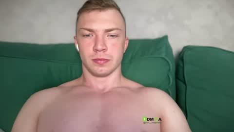 Snapshot of pimple_gang chatting on July 5, 2026, 7:26 am Sasha online show from July 5, 2026, 7:26 am