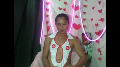 lovely online show from April 19, 2026, 2:27 pm