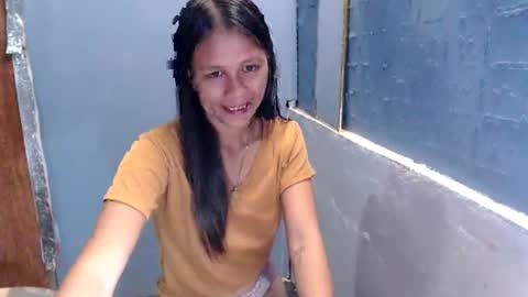 Snapshot of pinay_rhiyannah chatting on April 13, 2026, 3:34 am pinay_rhiyannah online show from April 13, 2026, 3:34 am