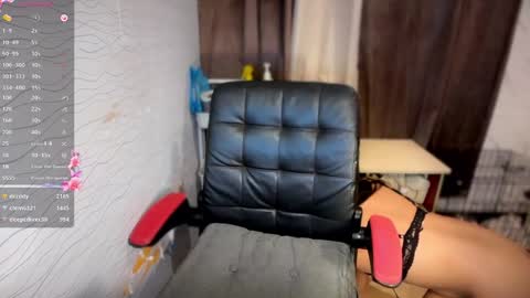 Snapshot of pinaycandice chatting on November 16, 2025, 6:46 pm pinaycandice online show from November 16, 2025, 6:46 pm