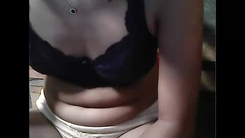 Nica online show from October 29, 2025, 9:49 pm