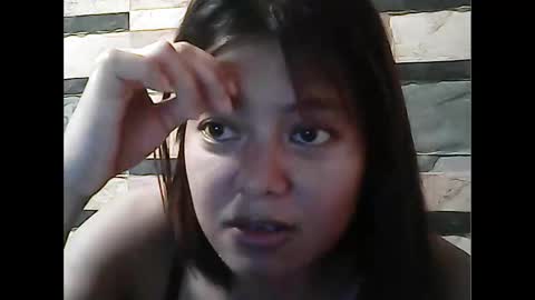 Snapshot of pinayhairyflower chatting on April 29, 2026, 1:53 am Nica online show from April 29, 2026, 1:53 am
