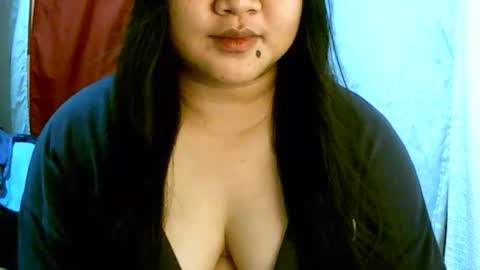 pinayjona online show from November 4, 2025, 12:59 pm